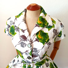 Charger l'image dans la galerie, 1950s - FONTANOR, Belgium - Fabulous Roseprint Dress - W30 (76cm)