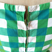 Charger l'image dans la galerie, 1950s 1960s - Adorable Green Checked Cotton Dress - W27 (68.5cm)