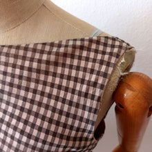 Charger l'image dans la galerie, 1950s 1960s - Exquisite Floral Summer Dress - W26 (66cm)