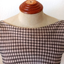 Charger l'image dans la galerie, 1950s 1960s - Exquisite Floral Summer Dress - W26 (66cm)