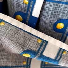 Charger l'image dans la galerie, 1950s 1960s - Fabulous Novelty Cotton Dress - W29 (74cm)