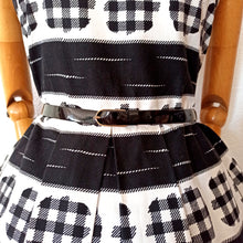 Load image into Gallery viewer, 1950s - BERLINER ERZEUGNIS, Berlin - Stunning Black & White Dress - W30 (76cm)