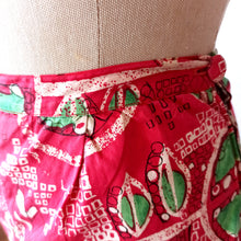Charger l'image dans la galerie, 1950s - Fabulous Abstract Cotton Summer Set - W27 (68cm)