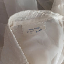 Charger l'image dans la galerie, 1950s - Gorgeous French Embroidery Nylon Blouse - W35 (88cm)