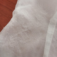 Charger l'image dans la galerie, 1950s - Gorgeous French Embroidery Nylon Blouse - W35 (88cm)