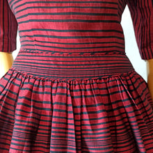 Cargar imagen en el visor de la galería, 1940s 1950s - JERRY GILDEN - SPECTATOR, USA - Stunning Dress - W26 (66cm)