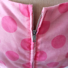 Charger l'image dans la galerie, 1950s 1960s - Adorable Pink Dots Dress - W25 (64cm)