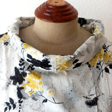 Charger l'image dans la galerie, 1950s - Stunning Printed Cotton Dress - W30 (76cm)