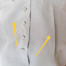 Cargar imagen en el visor de la galería, 1940s 1950s - Exquisite Elegant Lilac Lace Blouse - W38 (96cm)