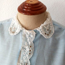 Charger l'image dans la galerie, 1950s 1960s - Adorable Rhinestones Lace Blouse - W35 (88cm)
