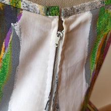 Charger l'image dans la galerie, 1950s - Italy - Outstanding Large Scale Floral Print Dress - W28 (70cm)