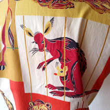 Charger l'image dans la galerie, 1950s - Rare Collector's Animals Zoo Novelty Blouse - Sz S/M
