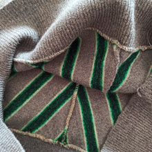 Charger l'image dans la galerie, 1940s 1950s - Fabulous Grey & Green Wool JD Top - Sz. XS/S