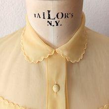 Charger l'image dans la galerie, 1950s - VALISERE, France - Exquisite Yellow Pale Nylon Blouse - W31.5 (80cm)