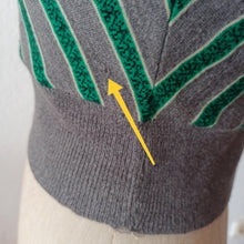 Charger l'image dans la galerie, 1940s 1950s - Fabulous Grey & Green Wool JD Top - Sz. XS/S