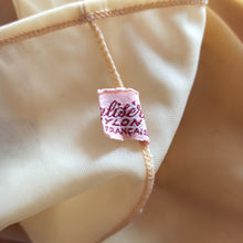 Charger l'image dans la galerie, 1950s - VALISERE, France - Exquisite Yellow Pale Nylon Blouse - W31.5 (80cm)