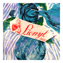 Charger l'image dans la galerie, 1950s - LIONYL, Paris - Stunning Purple Fruits Roses Dress - W34 (86cm)