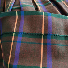 Charger l'image dans la galerie, 1950s 1960s - Adorable Greenish Brown Plaid Dress - W25 (64cm)