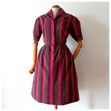 Load image into Gallery viewer, 1950s 1960s - Gorgeous Colors Cotton Dress - W30 (76cm)