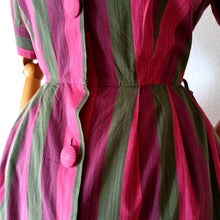 Load image into Gallery viewer, 1950s 1960s - Gorgeous Colors Cotton Dress - W30 (76cm)