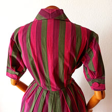 Load image into Gallery viewer, 1950s 1960s - Gorgeous Colors Cotton Dress - W30 (76cm)