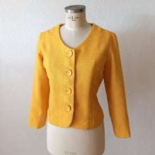 Load image into Gallery viewer, 1960s - Exquisite Jackie Kennedy Corn Color Dress Jacket Set - W30 (76cm)
