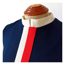 Laden Sie das Bild in den Galerie-Viewer, 1960s - VERONA KNITS, Italy - Fabulous Navy Red & White Dress - W32 (82cm)
