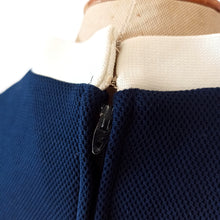 Laden Sie das Bild in den Galerie-Viewer, 1960s - VERONA KNITS, Italy - Fabulous Navy Red & White Dress - W32 (82cm)