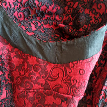 Load image into Gallery viewer, 1960s - Stunning Red & Black Cocktail Dress - W28 (72cm)