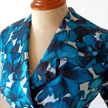 Charger l'image dans la galerie, 1950s - Stunning Abstract Blend Cotton Dress - W26 (66cm)