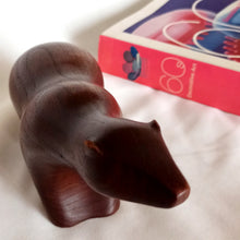 Carica l'immagine nel visualizzatore di Gallery, 1950s 1960s - DENMARK - Teak Wood Bear Figure