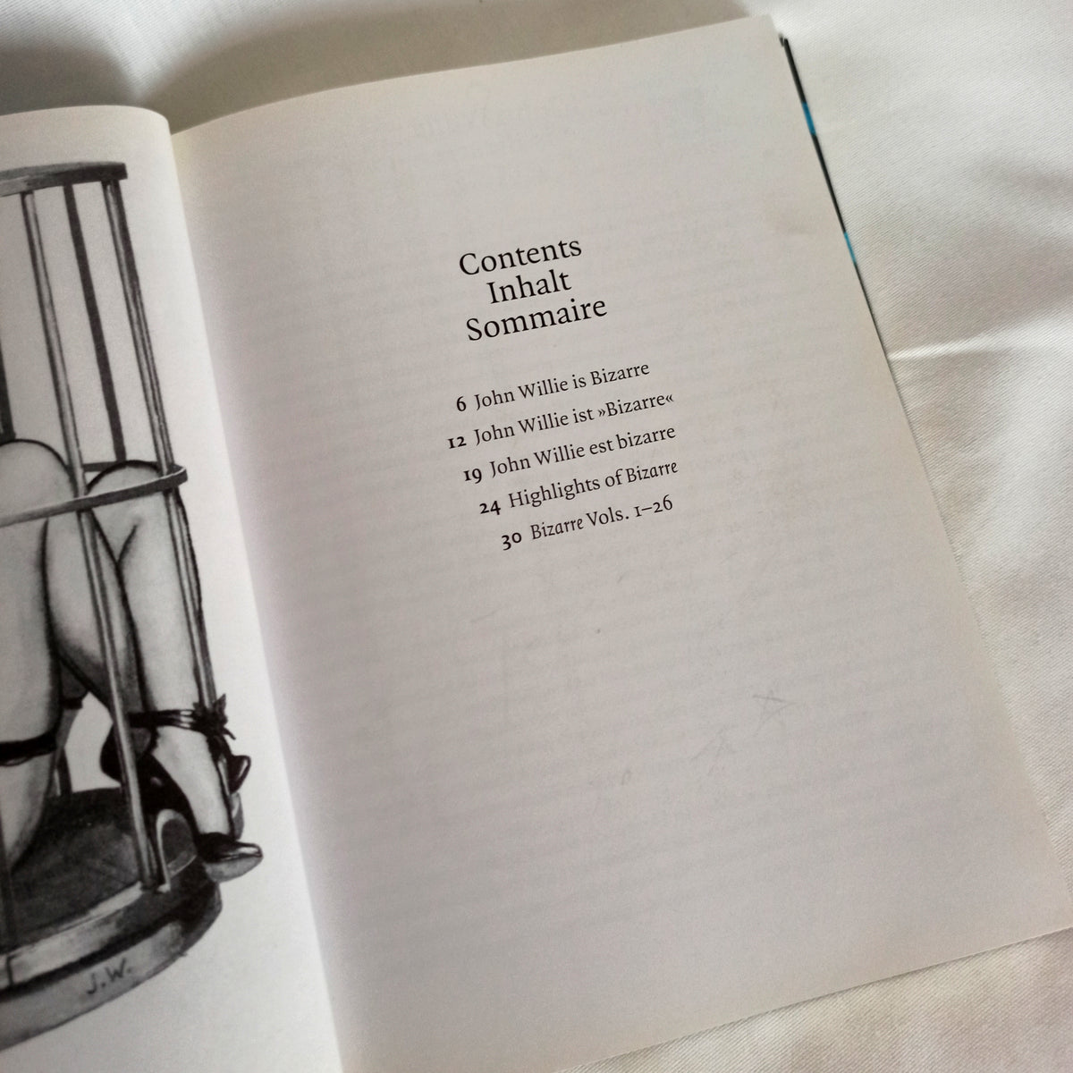 bizarre TASCHEN 洋書 Amazon | Bizarre Postcard Book (Taschen postcard books
