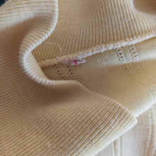 Charger l'image dans la galerie, 1950s - Gorgeous Vanilla Cotton Top - W24/28 (62/72cm)