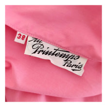 Charger l'image dans la galerie, 1950s - PRINTEMPS, Paris - Adorable Deadstock Pink Cotton Dress - W26 (66cm)