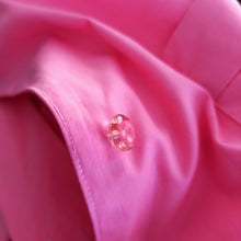 Charger l'image dans la galerie, 1950s - PRINTEMPS, Paris - Adorable Deadstock Pink Cotton Dress - W26 (66cm)