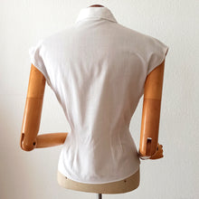 Charger l'image dans la galerie, 1950s - SEGURA, Spain - Deadstock Flamenco Dancers Souvenir Blouse - W31 (80cm)