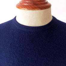 Charger l'image dans la galerie, 1950s - JAEGER, UK - Darling Navy Blue Wool Top - W28/34 (72/86cm)