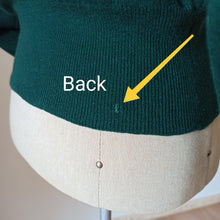 Charger l'image dans la galerie, 1950s - BALLANTYNE, Scotland - Green Forest Pure Cashmere Jumper