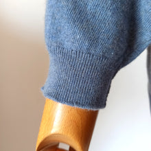 Charger l'image dans la galerie, 1950s - BALLANTYNE, Scotland - Slate Blue Pure Cashmere Jumper