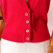 Load image into Gallery viewer, 1950s - BERNHARD ALTMANN, Scotland - Gorgeous Rouge Pure Cashmere Vest