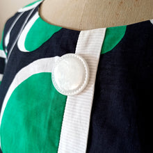 Charger l'image dans la galerie, 1950s - UNWORN! - Stunning Abstract German Cotton Dress - W28 (72cm)