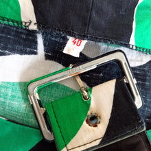 Charger l'image dans la galerie, 1950s - UNWORN! - Stunning Abstract German Cotton Dress - W28 (72cm)