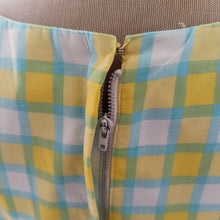 Charger l'image dans la galerie, 1950s - Adorable Checked Blue Yellow Cotton Dress - W26 (66cm)