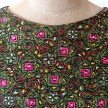 Charger l'image dans la galerie, 1950s 1960s - Beautiful Abstract Garden Cotton Dress - W29 (74cm)