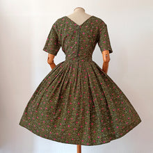 Charger l'image dans la galerie, 1950s 1960s - Beautiful Abstract Garden Cotton Dress - W29 (74cm)