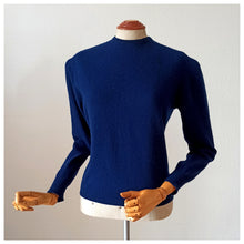 Charger l'image dans la galerie, 1950s - PRINGLE, Scotland - Exquisite Blue Pure Cashmere Sweater