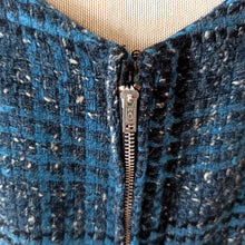 Charger l'image dans la galerie, 1950s - Stunning Blue Flecked Tartan Wool Dress - W27/28 (70/72cm)