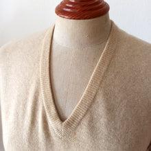 Load image into Gallery viewer, 1950s - BRYANT, Scotland - Gorgeous Toasted Pure Cashmere Sweater