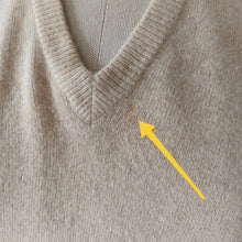 Load image into Gallery viewer, 1950s - BRYANT, Scotland - Gorgeous Toasted Pure Cashmere Sweater