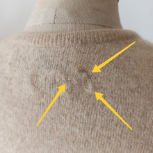 Charger l'image dans la galerie, 1950s - BALLANTYNE, Scotland - Gorgeous Pure Cashmere Cardigan